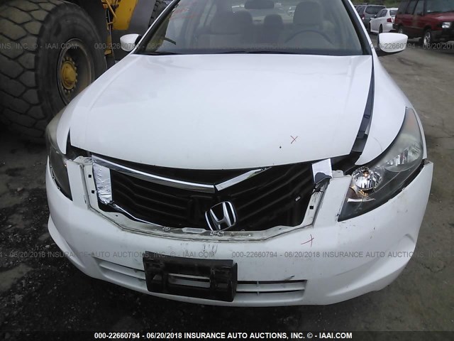 1HGCP25458A039058 - 2008 HONDA ACCORD LXP WHITE photo 6