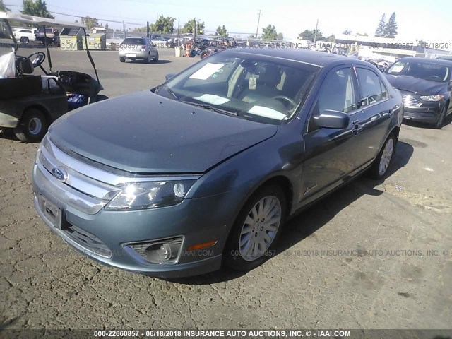 3FADP0L30CR416773 - 2012 FORD FUSION HYBRID BLUE photo 2