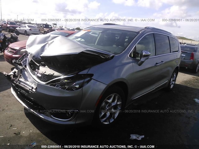 2C4RC1GG9JR247774 - 2018 CHRYSLER PACIFICA LIMITED GRAY photo 2