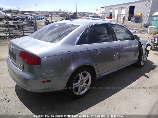 WAUDF78E28A059322 - 2008 AUDI A4 2.0T QUATTRO SILVER photo 4