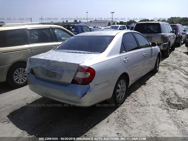 4T1BE32K52U611644 - 2002 TOYOTA CAMRY LE/XLE/SE ვერცხლისფერი ფოტო 6