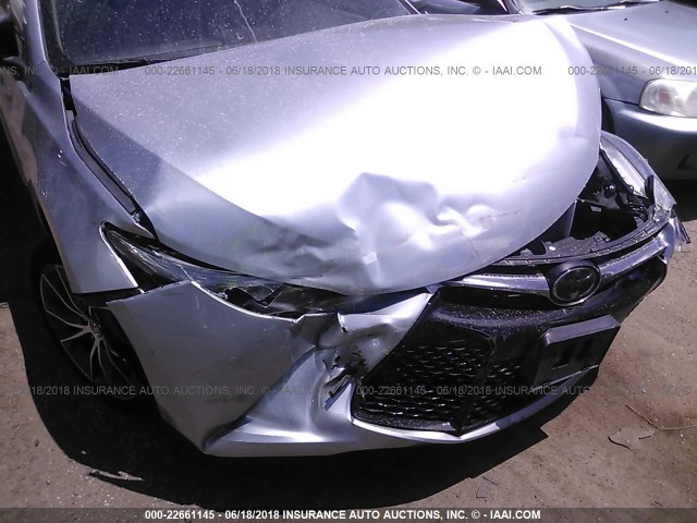 4T1BK1FK7FU553694 - 2015 TOYOTA CAMRY XSE/XLE Gümüş foto 6