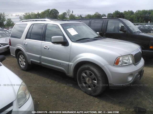 5LMFU28R93LJ20792 - 2003 LINCOLN NAVIGATOR 银色 照片 1