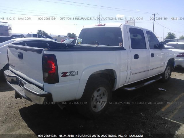 2GCEK13T561101687 - 2006 CHEVROLET SILVERADO K1500 WHITE photo 4