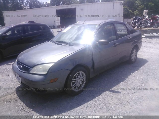 1FAHP34N87W115271 - 2007 FORD FOCUS ZX4/S/SE/SES GRAY photo 2