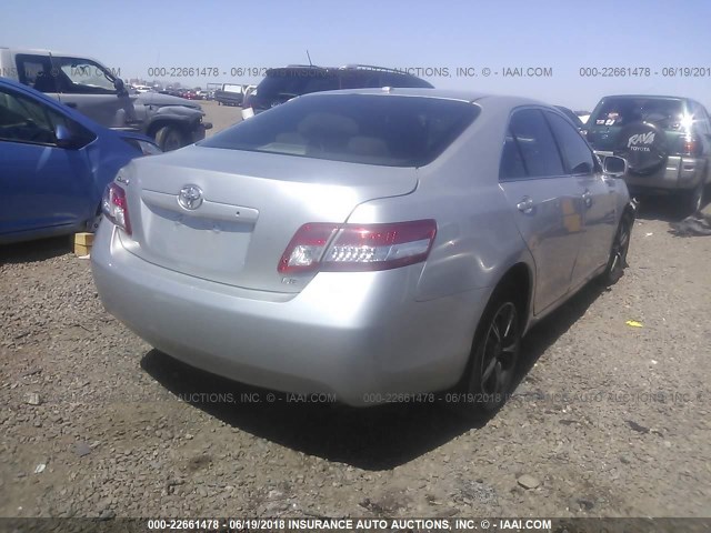 4T4BF3EK9AR031276 - 2010 TOYOTA CAMRY SE/LE/XLE SILVER photo 4