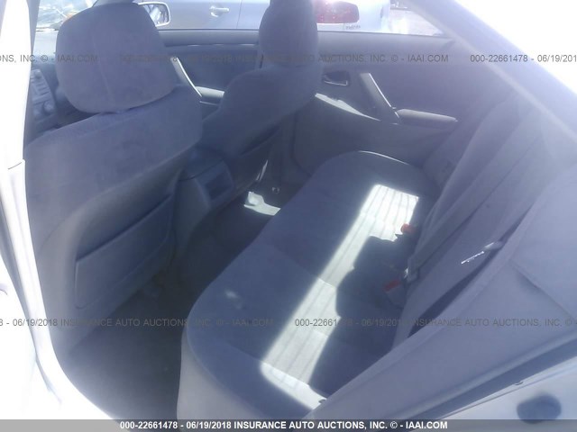 4T4BF3EK9AR031276 - 2010 TOYOTA CAMRY SE/LE/XLE SILVER photo 8