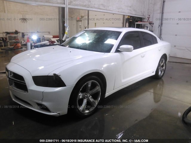 2C3CDXHG4CH244332 - 2012 DODGE CHARGER SXT WHITE photo 2