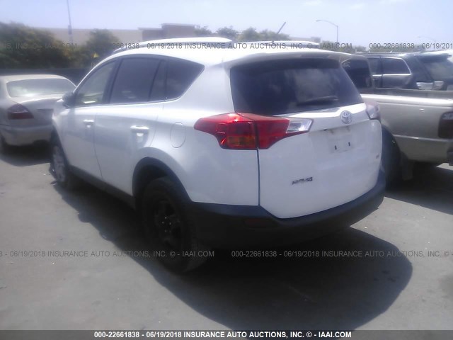 JTMZFREV9EJ003852 - 2014 TOYOTA RAV4 LE WHITE photo 3