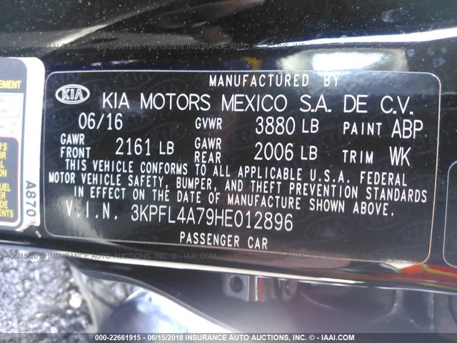 3KPFL4A79HE012896 - 2017 KIA FORTE LX/S BLACK photo 9