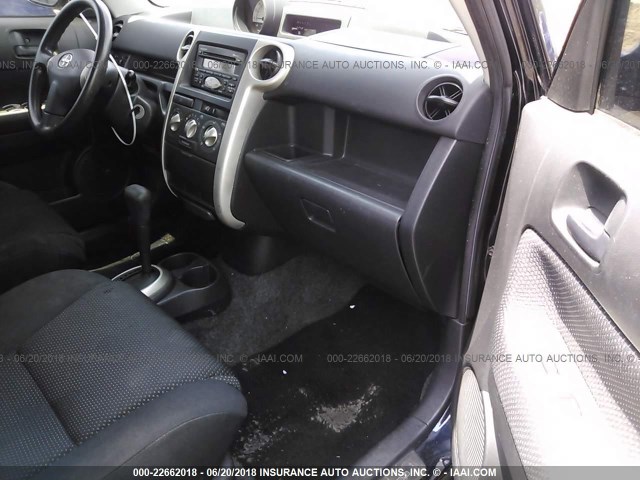 JTLKT324954001265 - 2005 TOYOTA SCION XB მუქი ლურჯი ფოტო 5