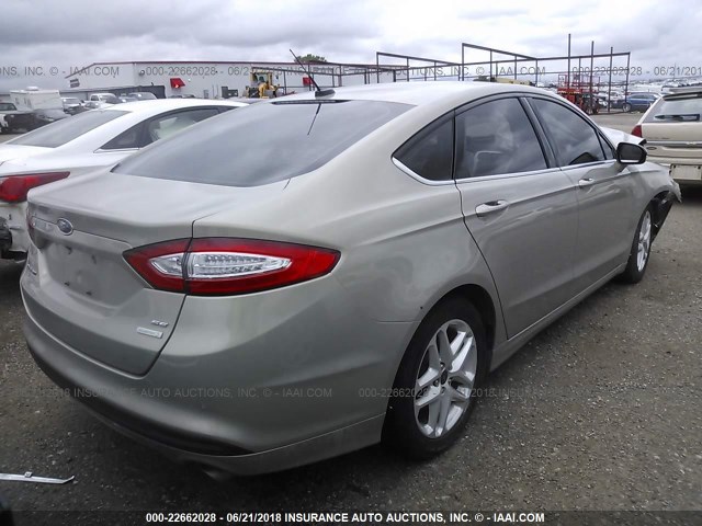 3FA6P0HD0FR127732 - 2015 FORD FUSION SE TAN photo 4