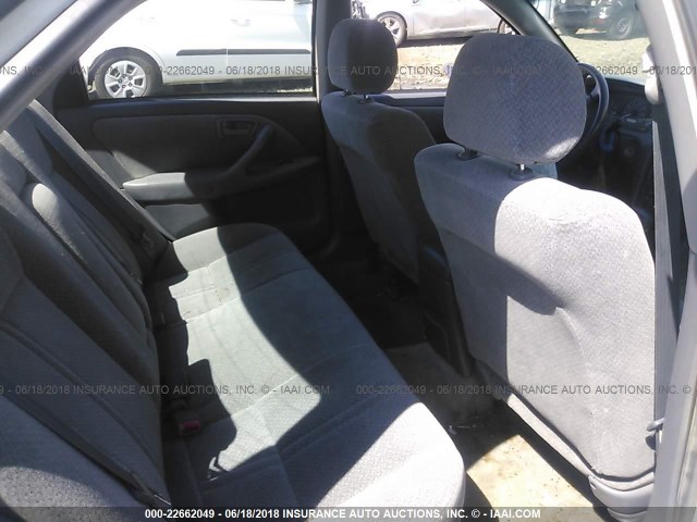 4T1BF22KXYU949301 - 2000 TOYOTA CAMRY LE/XLE WHITE photo 8