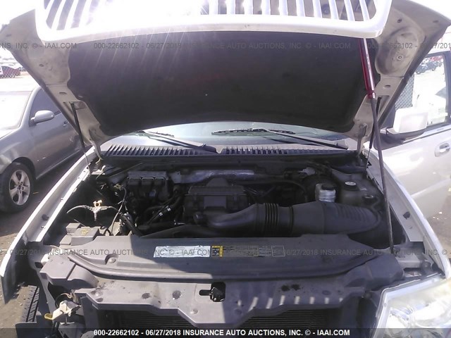 5LMFU27516LJ17663 - 2006 LINCOLN NAVIGATOR WHITE photo 10