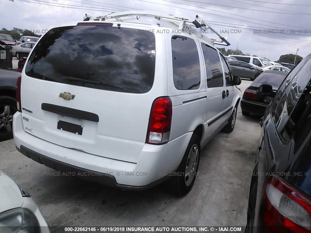 1GBDV13W77D207890 - 2007 CHEVROLET UPLANDER INCOMPLETE WHITE photo 4