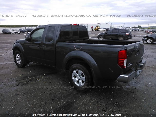 1N6AD0CW8AC444393 - 2010 NISSAN FRONTIER KING CAB SE/LE/NISMO GRAY photo 3