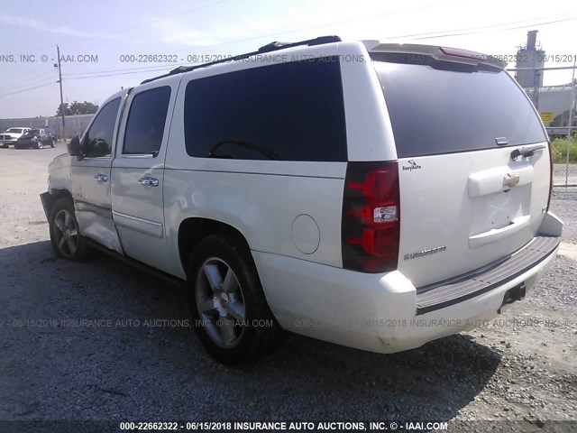 1GNFC16028R221659 - 2008 CHEVROLET SUBURBAN C1500  LS WHITE photo 3