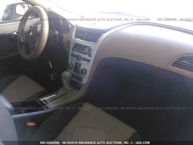 1G1ZA5EU7CF316180 - 2012 CHEVROLET MALIBU LS GOLD photo 5