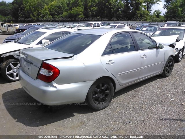 4T1BE30KX3U169691 - 2003 TOYOTA CAMRY LE/XLE/SE GRAY photo 4