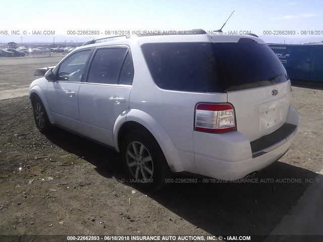 1FMDK02W28GA38907 - 2008 FORD TAURUS X SEL WHITE photo 3