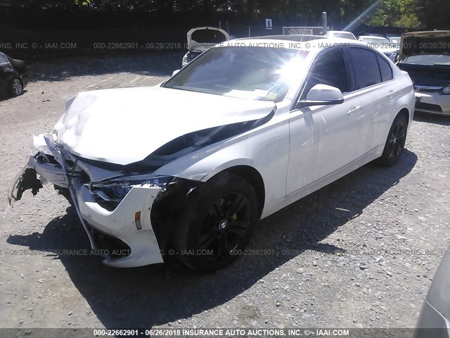 WBA8D9G59JNU72437 - 2018 BMW 330 XI 白色 照片 2