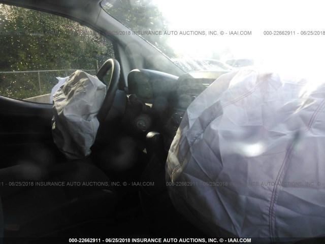 3N63M0YN6FK727658 - 2015 CHEVROLET CITY EXPRESS LS WHITE photo 5