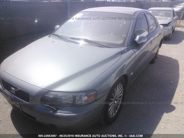 YV1RS53D412042295 - 2001 VOLVO S60 T5 GRAY photo 2