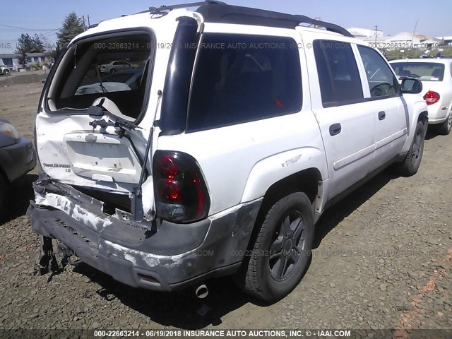 1GNET16S566117016 - 2006 CHEVROLET TRAILBLAZER EXT LS/EXT LT WHITE photo 4