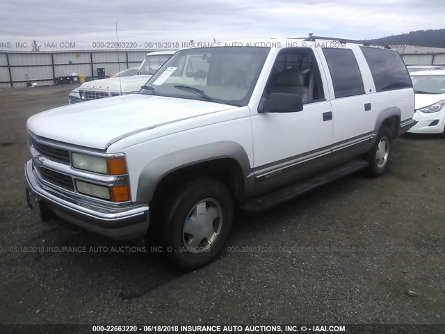 1GNFK16R4XJ559837 - 1999 CHEVROLET SUBURBAN K1500 WHITE photo 2