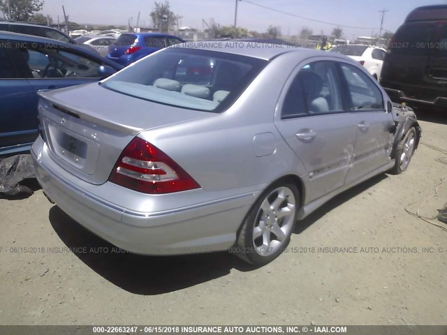 WDBRF52H67A935824 - 2007 MERCEDES-BENZ C 230 SILVER photo 4