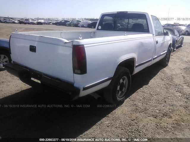 1GTEC14M4WZ850606 - 1998 GMC SIERRA C1500 WHITE photo 4