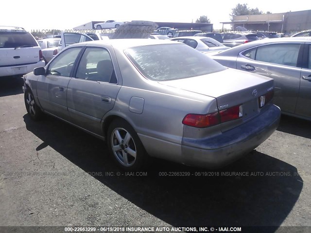 4T1BG22K71U073287 - 2001 TOYOTA CAMRY CE/LE/XLE GRAY photo 3