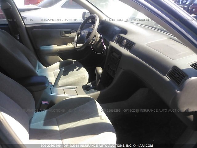 4T1BG22K71U073287 - 2001 TOYOTA CAMRY CE/LE/XLE GRAY photo 5