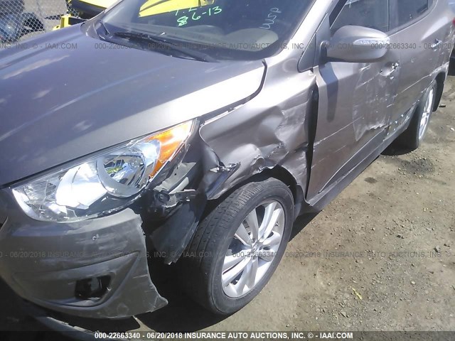 KM8JUCAC8BU222537 - 2011 HYUNDAI TUCSON GLS/LIMITED 金色 照片 6