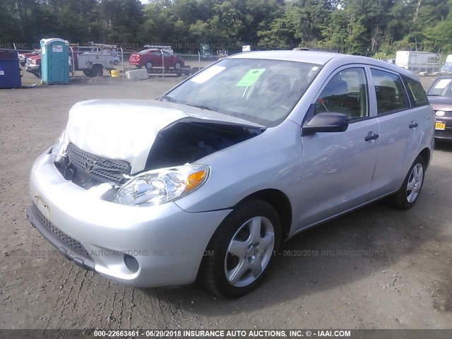 2T1KR32E35C352835 - 2005 TOYOTA COROLLA MATRIX XR SILVER photo 2