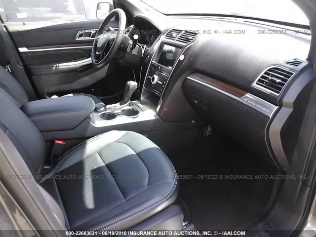 1FM5K8F85JGA26397 - 2018 FORD EXPLORER LIMITED ნაცრისფერი ფოტო 5