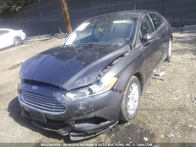 3FA6P0G76FR225692 - 2015 FORD FUSION S GRAY photo 2