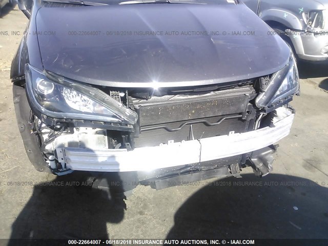 2C4RC1EG0JR212706 - 2018 CHRYSLER PACIFICA TOURING L PLUS GRAY photo 6