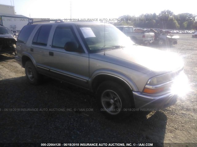 1GNCS13W2W2216997 - 1998 CHEVROLET BLAZER GOLD photo 1