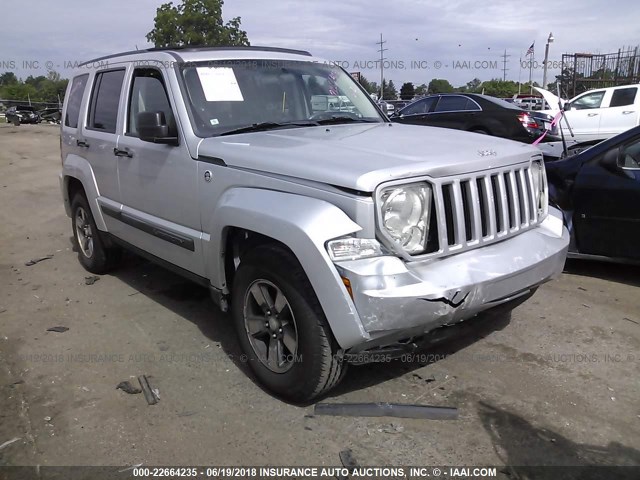 1J8GN28K88W257085 - 2008 JEEP LIBERTY SPORT SILVER photo 1