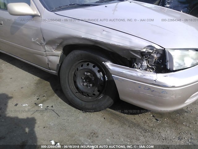 4T1BG22KX1U078435 - 2001 TOYOTA CAMRY CE/LE/XLE TAN photo 6