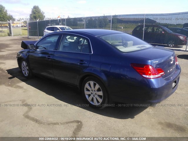 4T1BK36B56U167464 - 2006 TOYOTA AVALON XL/XLS/TOURING/LIMITED BLUE photo 3