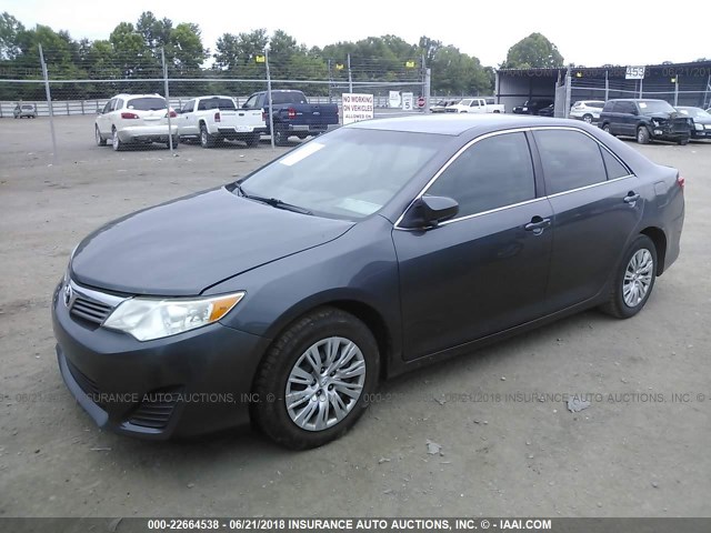 4T1BF1FK0CU549356 - 2012 TOYOTA CAMRY SE/LE/XLE GRAY photo 2