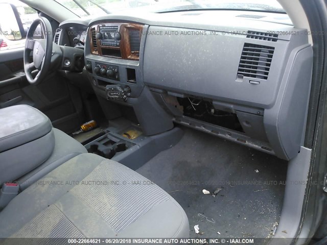 3D7KS19D56G234675 - 2006 DODGE RAM 1500 GRAY photo 5