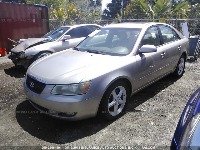 5NPEU46F66H007169 - 2006 HYUNDAI SONATA GLS/LX BEIGE photo 2