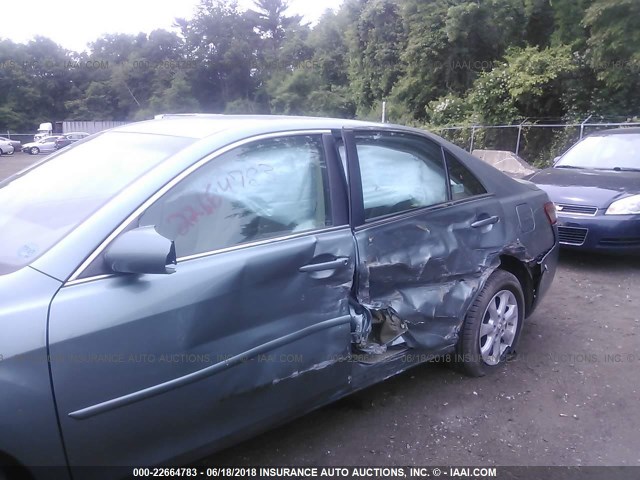 4T4BF3EK2BR099145 - 2011 TOYOTA CAMRY SE/LE/XLE TURQUOISE photo 6