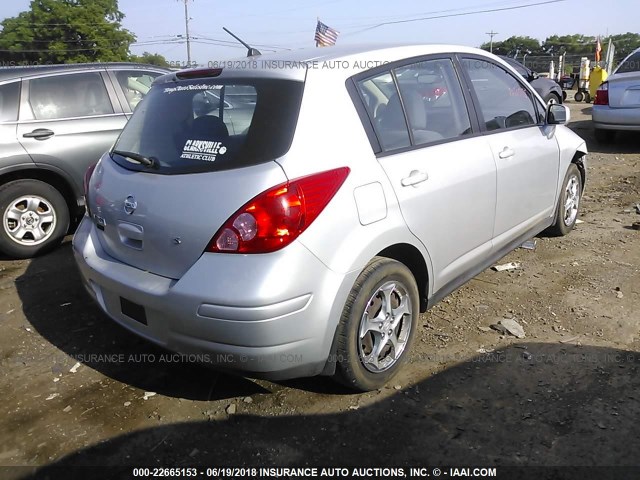 3N1BC13E37L405816 - 2007 NISSAN VERSA S/SL SILVER photo 4