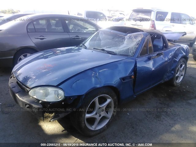 JM1NB353120230766 - 2002 MAZDA MX-5 MIATA LS BLUE photo 2