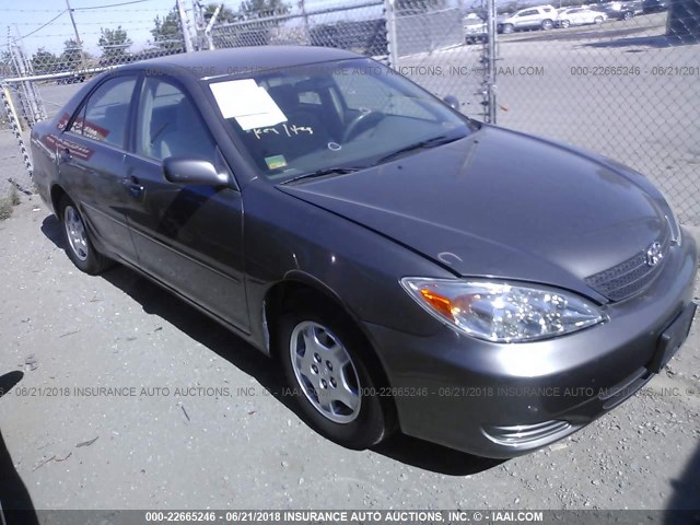 4T1BF30K63U554310 - 2003 TOYOTA CAMRY LE/XLE/SE ნაცრისფერი ფოტო 1