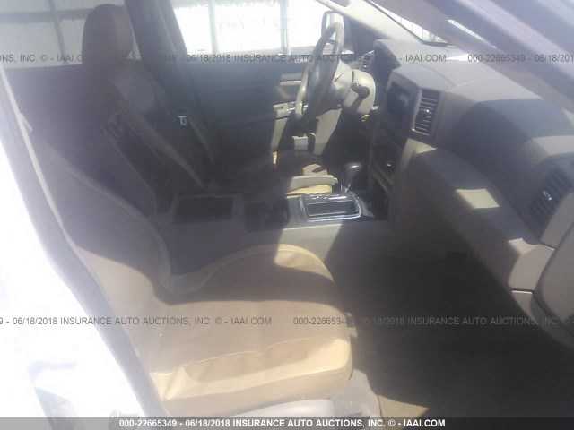 1J4GR48K46C236718 - 2006 JEEP GRAND CHEROKEE LAREDO/COLUMBIA/FREEDOM 白色 照片 5